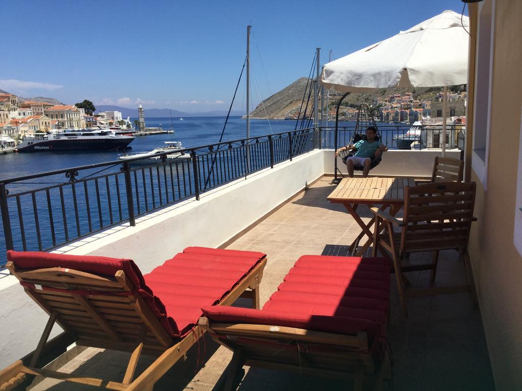 Captain'S Suites Сими Экстерьер фото